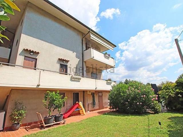Case e ville in vendita di 416 m² in Via Santo Jesus, 7