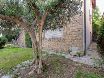 Case e ville in vendita di 418 m² in Via XXV Aprile