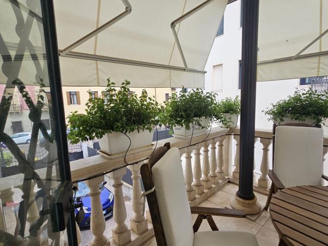 Case e ville in vendita di 420 m² in Via 20 Settembre