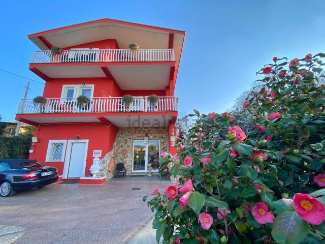 Case e ville in vendita di 420 m² in Via Aldo Moro
