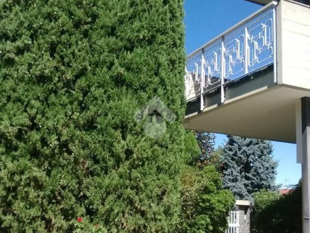 Case e ville in vendita di 420 m² in Via Tevere, 4