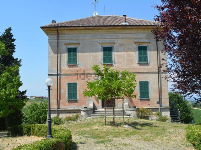Case e ville in vendita di 420 m² in Località Pollo