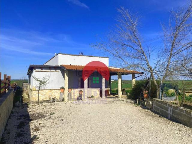 Case e ville in vendita di 420 m² in Strada Provinciale 11