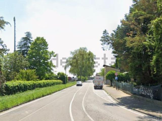 Case e ville in vendita di 4219 m² in Viale Po