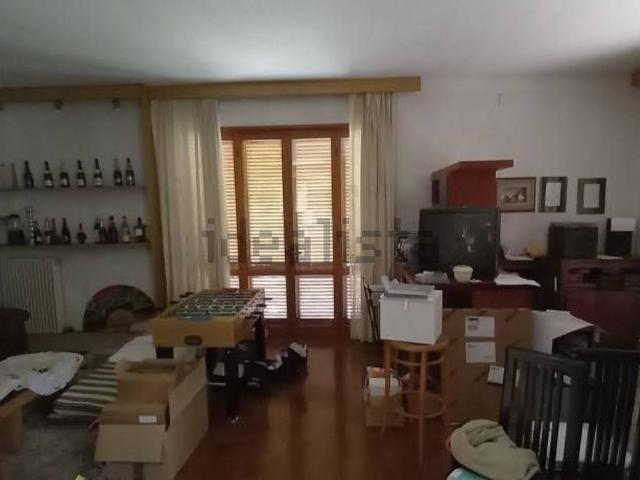 Case e ville in vendita di 421 m²