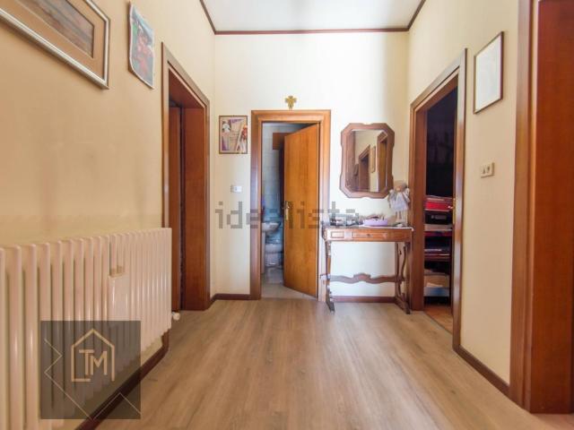 Case e ville in vendita di 422 m²