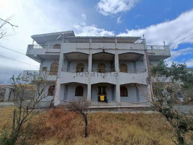 Case e ville in vendita di 422 m² in Contrada San Giorgio