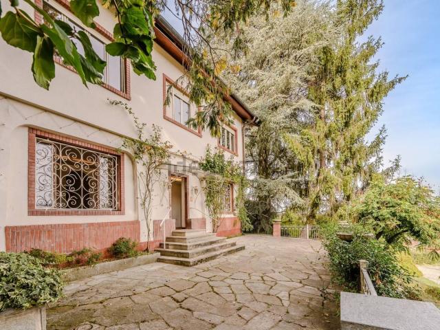 Case e ville in vendita di 424 m² in Strada del Morozzo