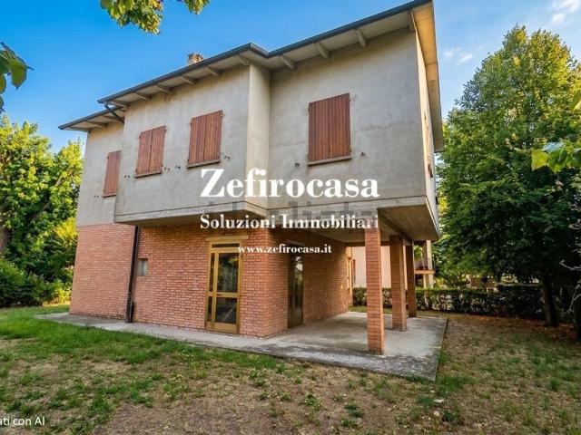 Case e ville in vendita di 425 m²
