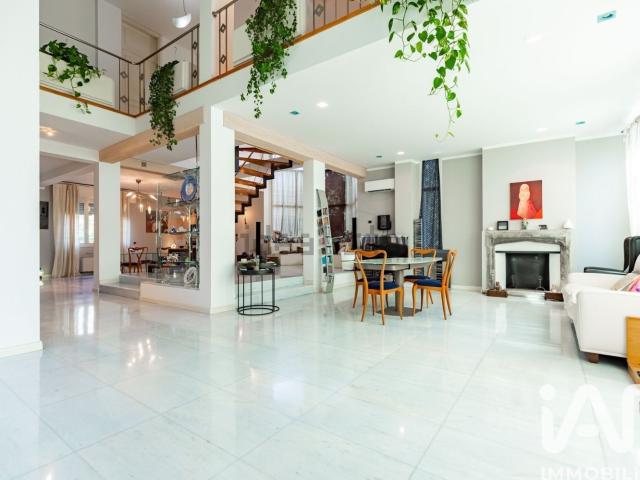Case e ville in vendita di 430 m² in Via Antonio Vivaldi, 29