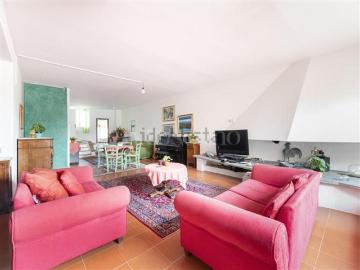 Case e ville in vendita di 430 m² in Via Montauto