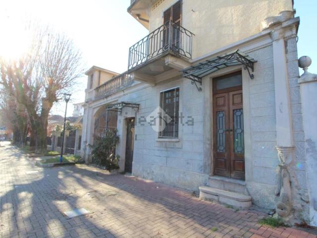 Case e ville in vendita di 430 m² in Via San Pancrazio, 5