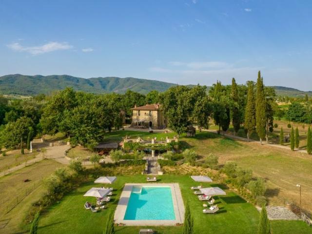 Case e ville in vendita di 430 m² in Via Setteponti, 53, 52029 Castiglion Fibocchi AR, 53