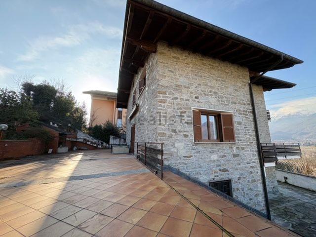 Villetta indipendente in vendita di 430 m² in Via Premazzasca, 3