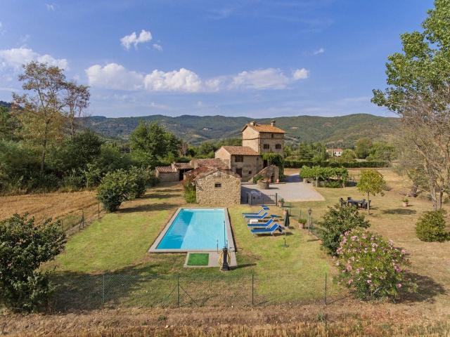 Case e ville in vendita di 430 m² in Località Montalla