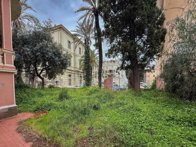 Case e ville in vendita di 434 m²