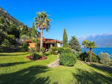Case e ville in vendita di 434 m²