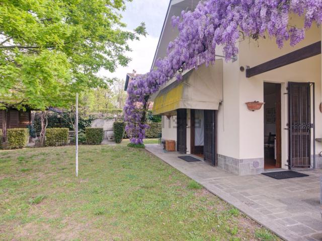 Case e ville in vendita di 434 m² in Strada Belmonte, 3
