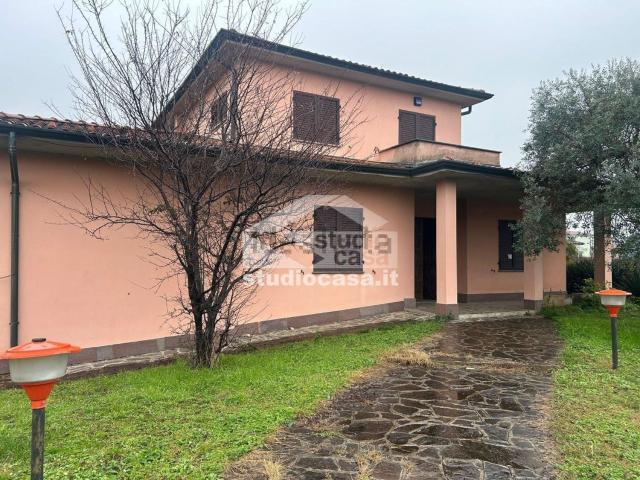 Case e ville in vendita di 435 m² in Via Antonio Vivaldi