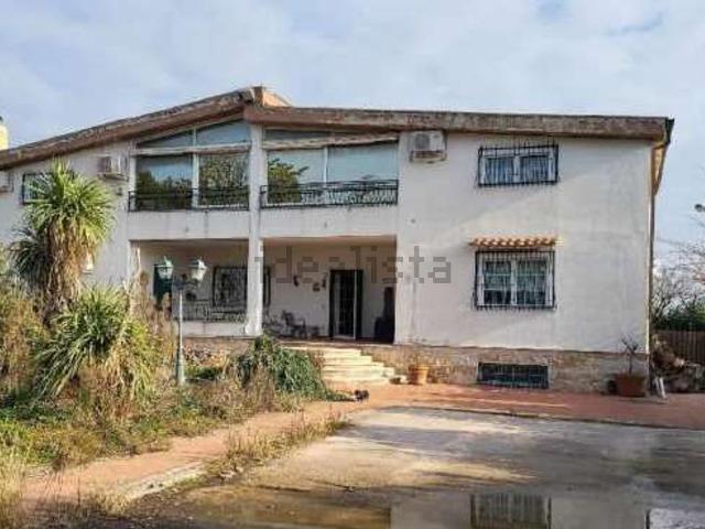 Case e ville in vendita di 436 m² in Via del Salice