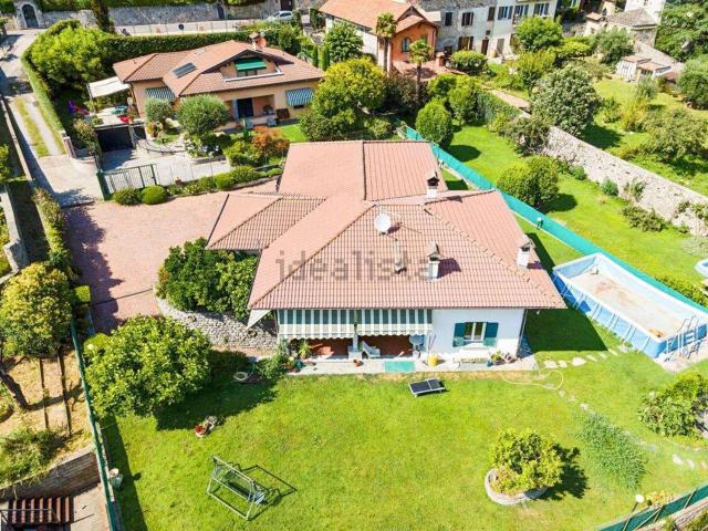 Case e ville in vendita di 437 m² in Via Statale, 5437
