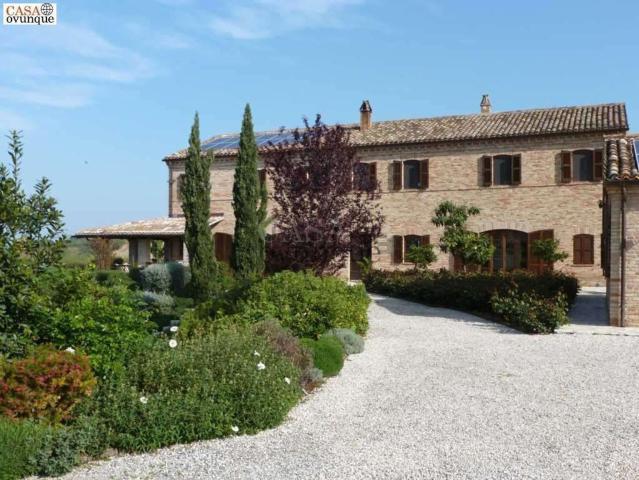 Case e ville in vendita di 440 m²