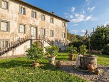 Case e ville in vendita di 440 m²
