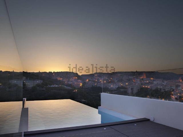 Case e ville in vendita di 440 m²