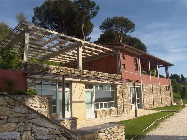 Case e ville in vendita di 440 m²