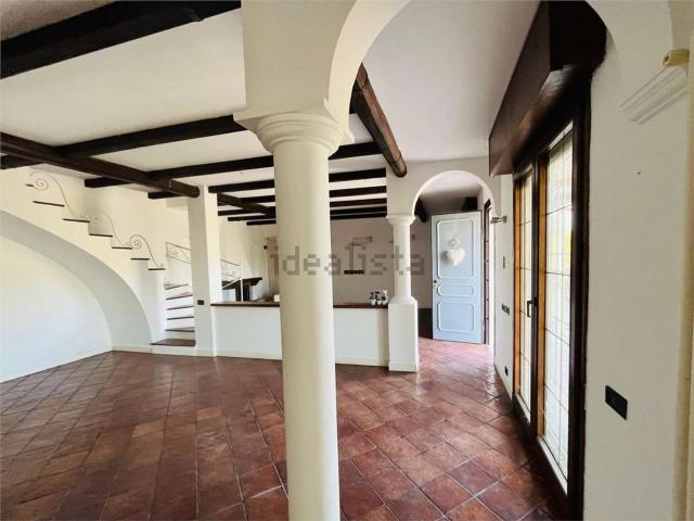 Case e ville in vendita di 440 m² in Salita della Madonnetta