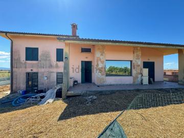 Case e ville in vendita di 445 m²