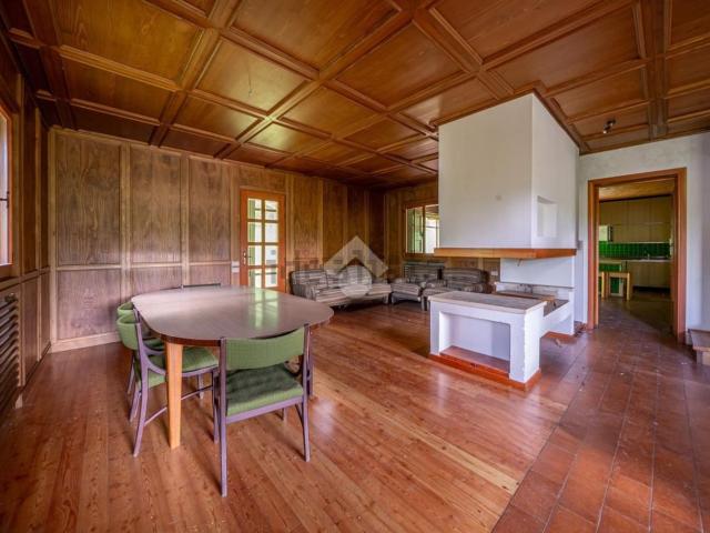 Case e ville in vendita di 445 m²