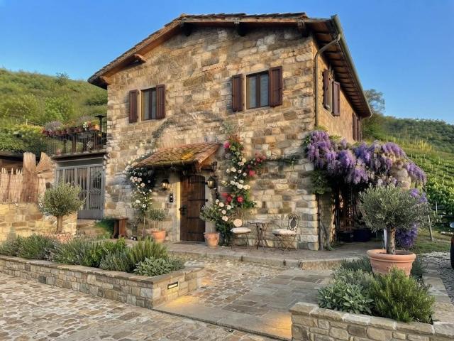 Case e ville in vendita di 449 m²