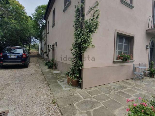 Case e ville in vendita di 450 m²