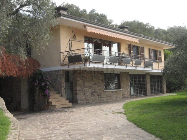 Case e ville in vendita di 450 m²