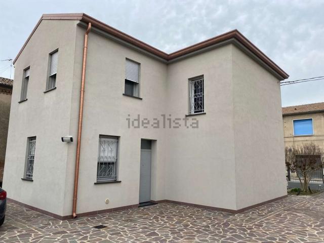 Case e ville in vendita di 450 m²