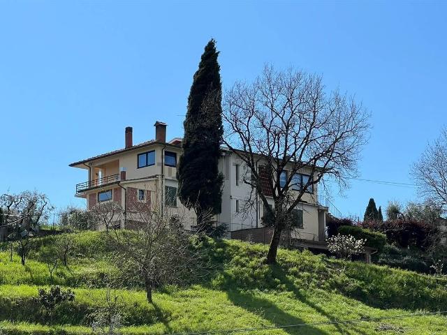 Case e ville in vendita di 450 m²
