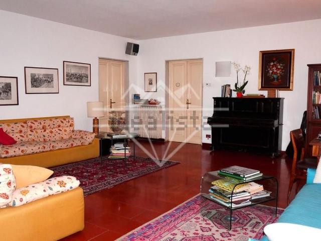 Case e ville in vendita di 450 m²