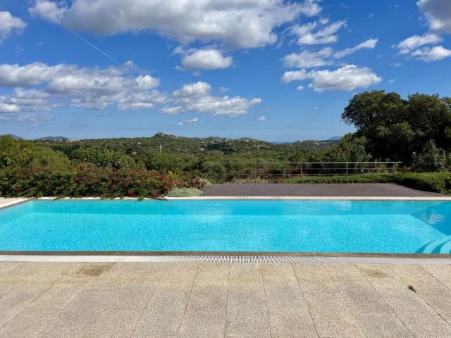 Case e ville in vendita di 450 m²