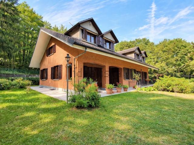Case e ville in vendita di 450 m²