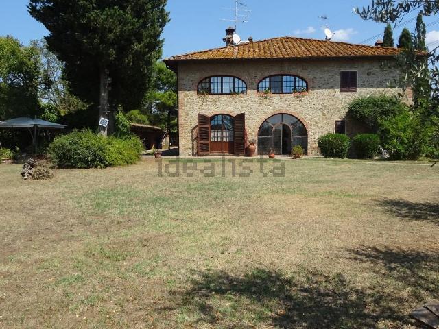 Case e ville in vendita di 450 m²