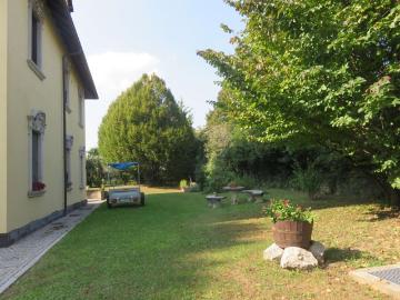 Case e ville in vendita di 450 m²