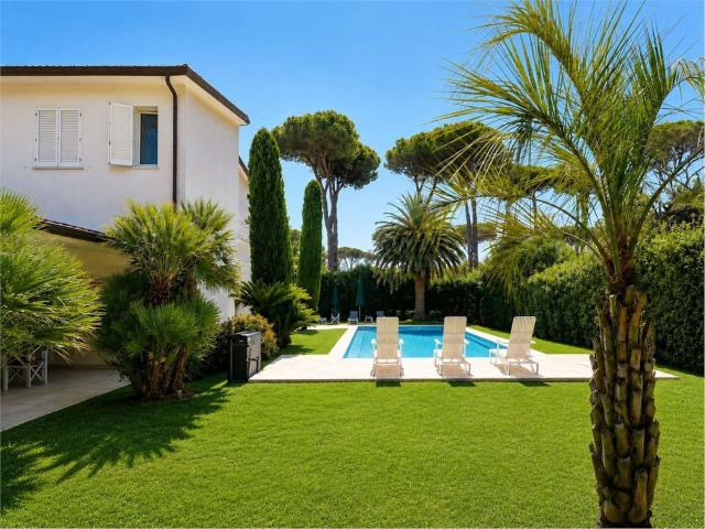 Case e ville in vendita di 450 m²