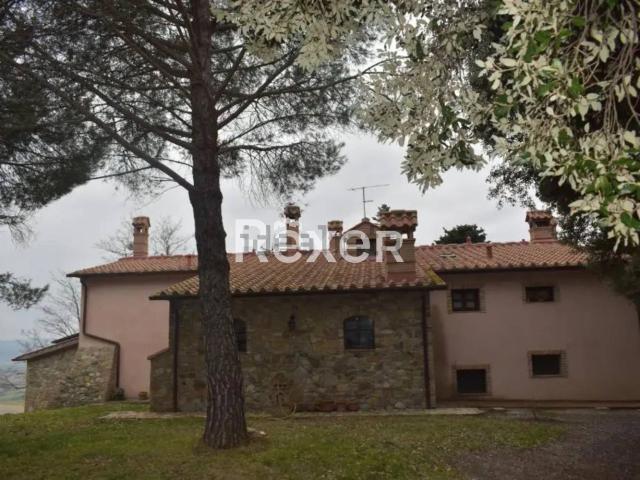 Case e ville in vendita di 450 m² in Via del Commercio Sud
