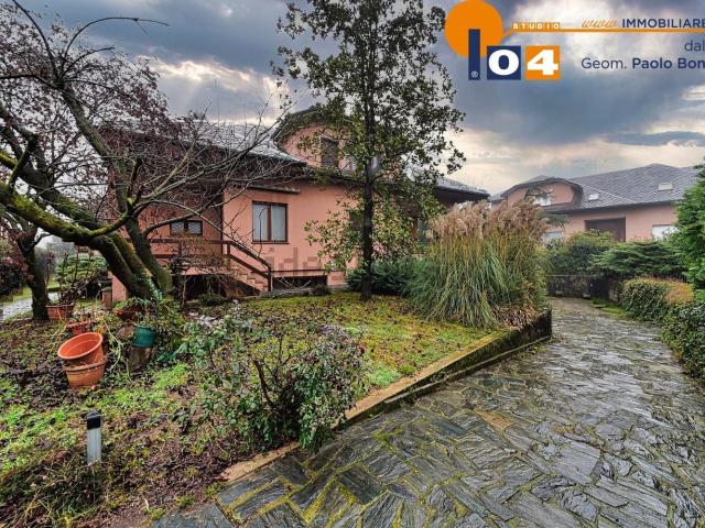 Case e ville in vendita di 450 m² in Via Eritrea