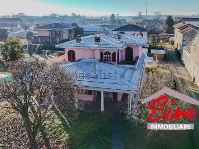 Case e ville in vendita di 450 m² in Via San Rocco