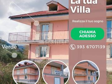 Case e ville in vendita di 450 m² in Via Serroni, 110
