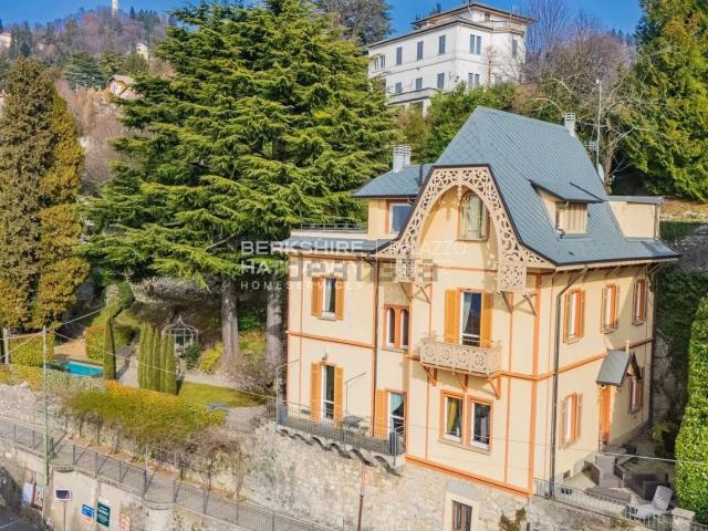 Case e ville in vendita di 450 m² in Via Pissarottino