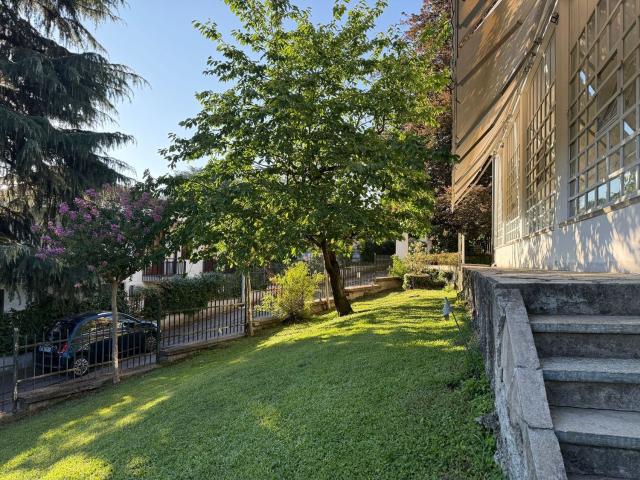 Case e ville in vendita di 450 m² in Strada Scalero