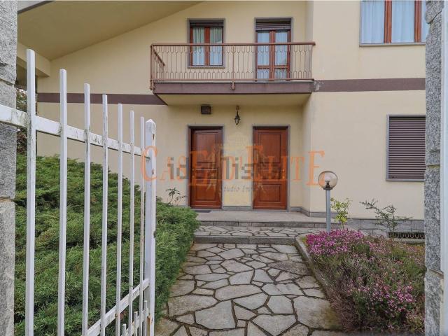 Case e ville in vendita di 453 m²